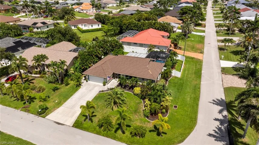 5033 Sw 22nd Pl, Cape Coral, Florida 33914