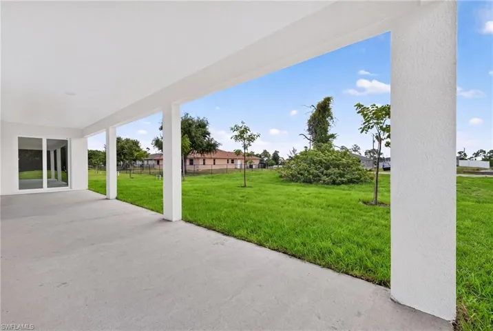 2819 Nw 23rd Ave, Cape Coral, Florida 33993
