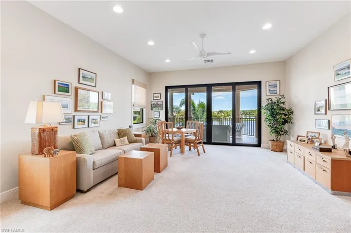 The loft - bonus room with balcony