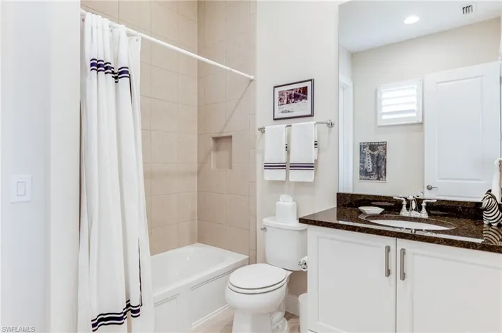 2nd ensuite bath