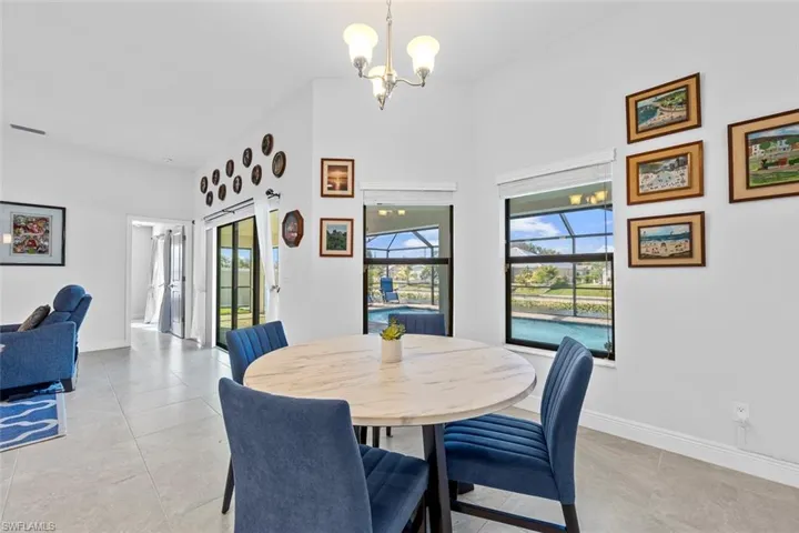 Breakfast nook