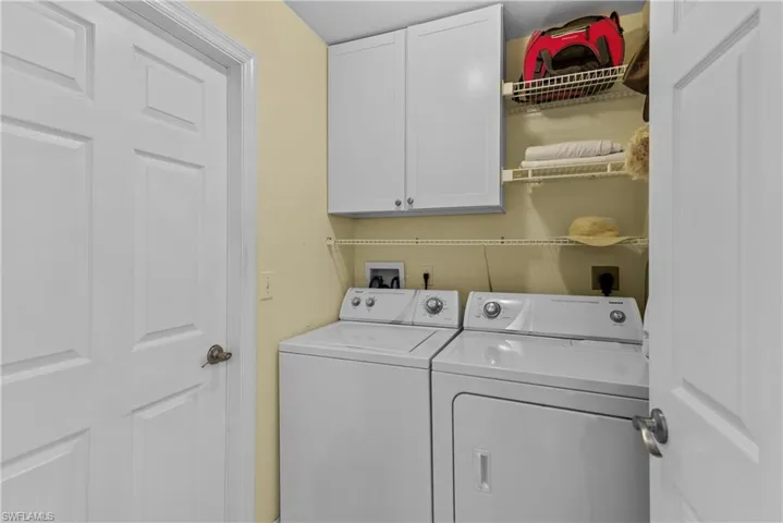2586 SW 27th  ST, Cape Coral, FL 33914