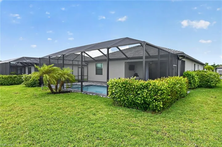 1385 Birdie Dr, Naples, Florida 34120