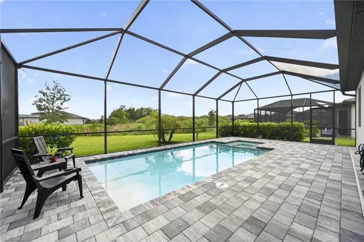 1385 Birdie Dr, Naples, Florida 34120