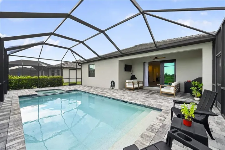 1385 Birdie Dr, Naples, Florida 34120