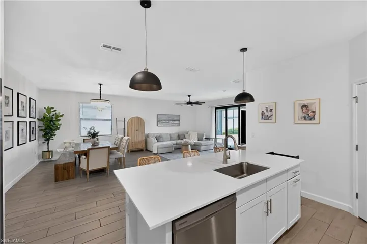 1385 Birdie Dr, Naples, Florida 34120