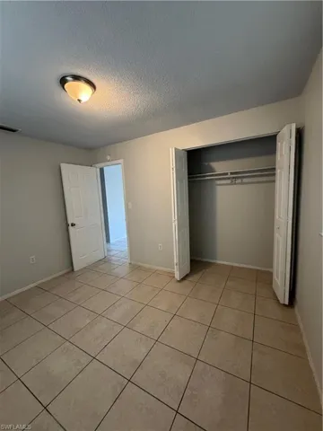 5517  6th  AVE, Fort Myers, FL 33907