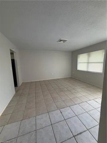 5517  6th  AVE, Fort Myers, FL 33907