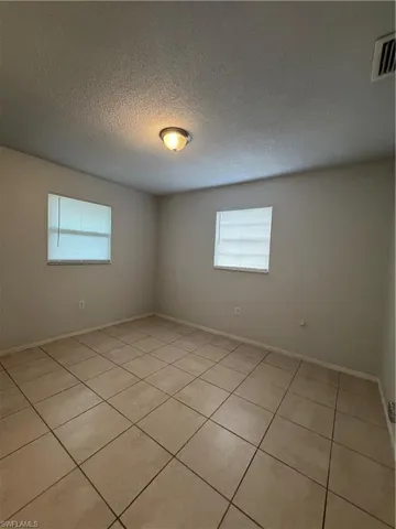 5517  6th  AVE, Fort Myers, FL 33907