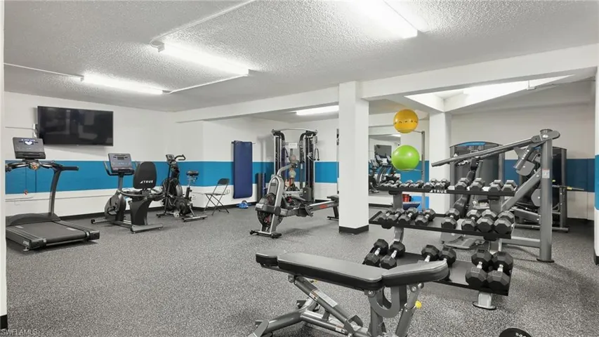 3951 Gulf Shore Blvd N 302, Naples, Florida 34103
