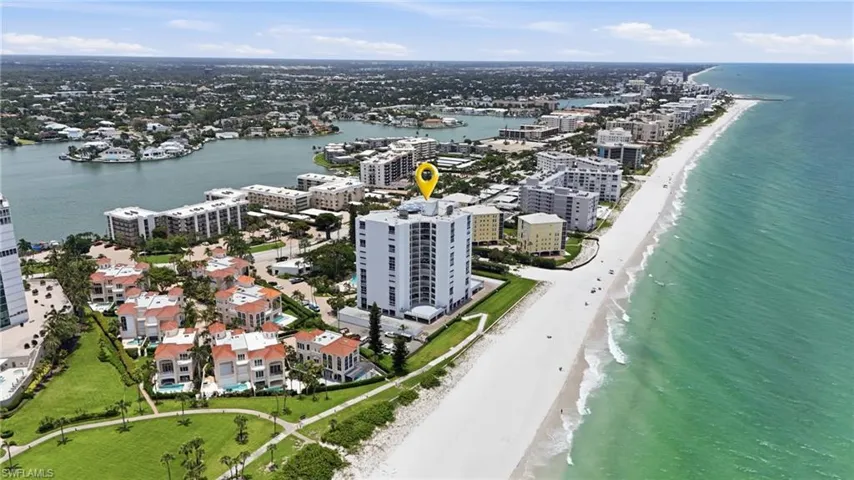 3951 Gulf Shore Blvd N 302, Naples, Florida 34103