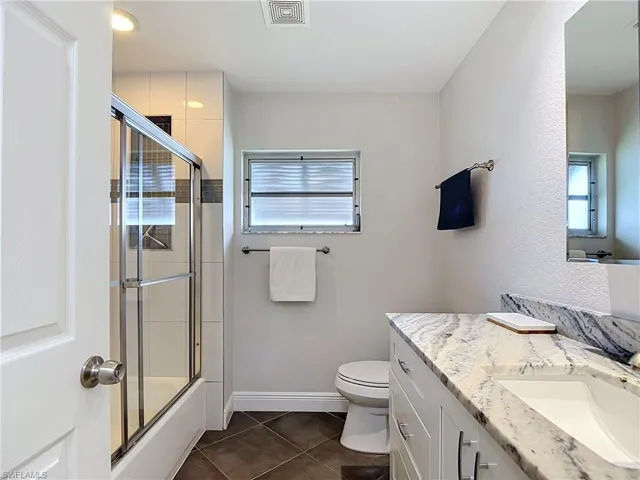 928 52nd St, Cape Coral, Florida 33914