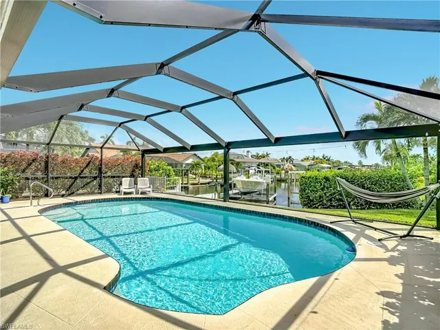 928 52nd St, Cape Coral, Florida 33914