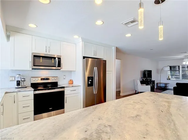 928 52nd St, Cape Coral, Florida 33914