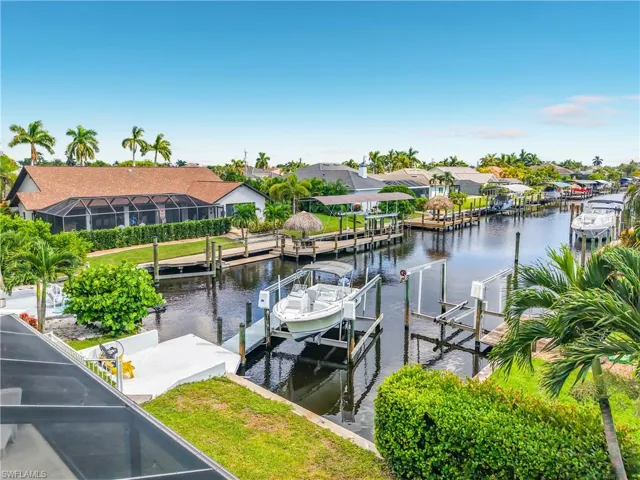 928 52nd St, Cape Coral, Florida 33914