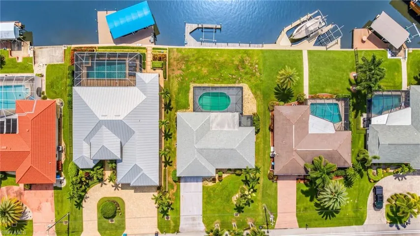 1936 Palaco Grande Pkwy, Cape Coral, Florida 33904