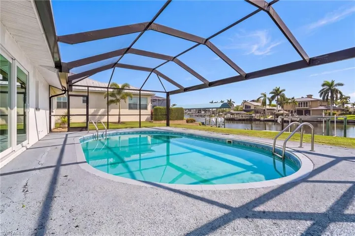 1936 Palaco Grande Pkwy, Cape Coral, Florida 33904