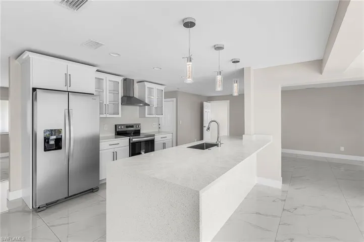 1936 Palaco Grande Pkwy, Cape Coral, Florida 33904