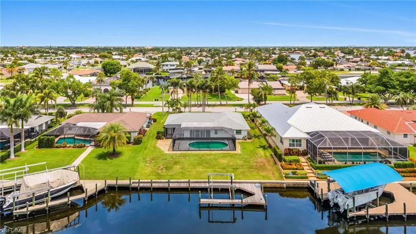 1936 Palaco Grande Pkwy, Cape Coral, Florida 33904