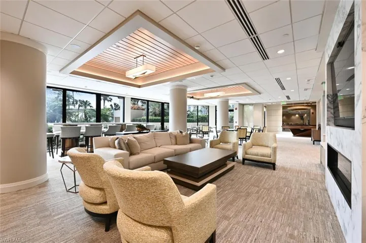 Oversize social room