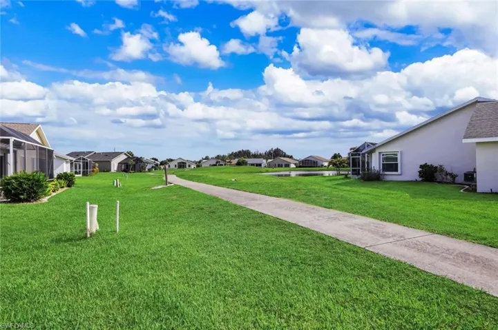17740  Pineapple Palm  CT, North Fort Myers, FL 33917