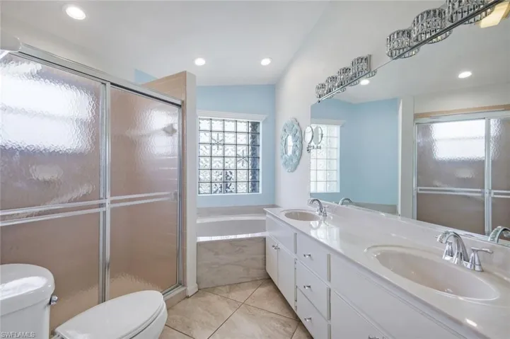 17740  Pineapple Palm  CT, North Fort Myers, FL 33917
