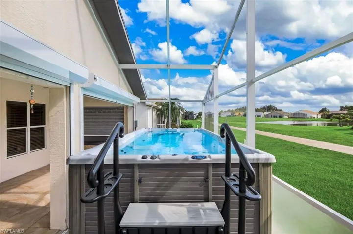17740  Pineapple Palm  CT, North Fort Myers, FL 33917