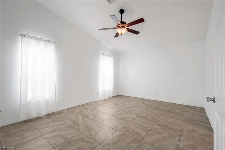 17740  Pineapple Palm  CT, North Fort Myers, FL 33917