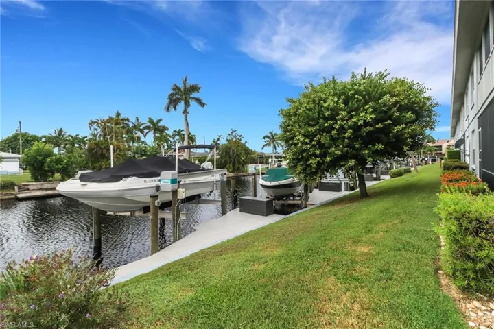 208 Cape Coral Pkwy E 107, Cape Coral, Florida 33904