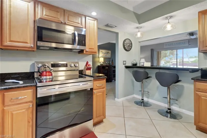 208 Cape Coral Pkwy E 107, Cape Coral, Florida 33904