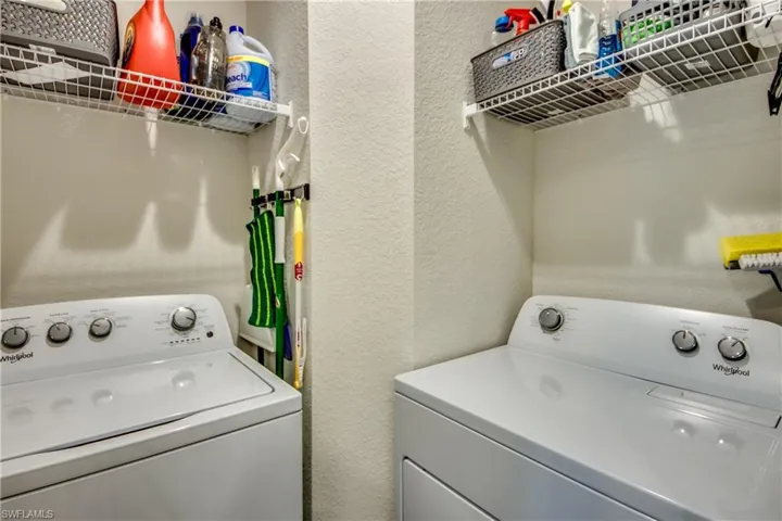 1143  Winding Pines  CIR, Cape Coral, FL 33909