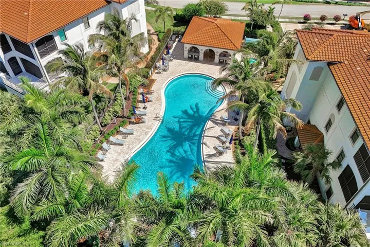 4560 Colony Villas Dr 1701, Bonita Springs, Florida 34134