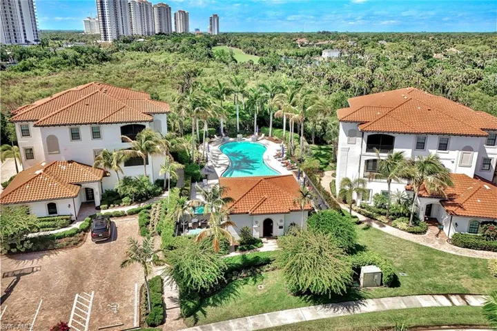 4560 Colony Villas Dr 1701, Bonita Springs, Florida 34134