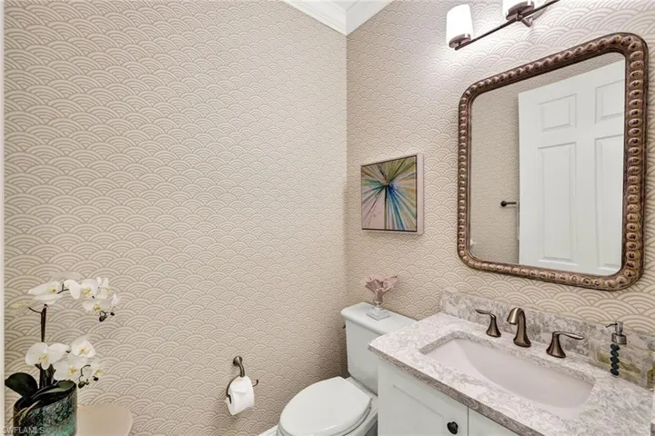 4560 Colony Villas Dr 1701, Bonita Springs, Florida 34134