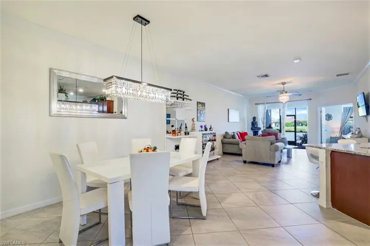 1839  Alameda  DR, Naples, FL 34120