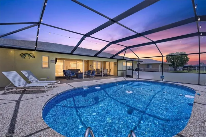 3937 Se 9th Ct, Cape Coral, Florida 33904