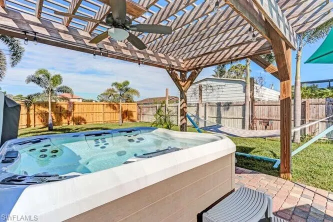 657 93rd Ave N 2, Naples, Florida 34108