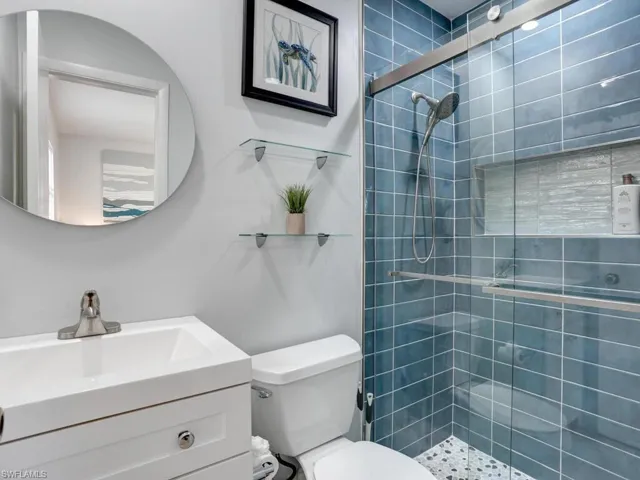 657 93rd Ave N 2, Naples, Florida 34108