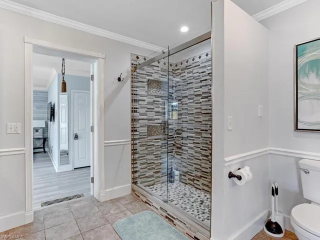 657 93rd Ave N 2, Naples, Florida 34108