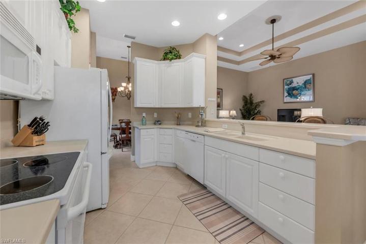 3195 Sundance CIR, NAPLES FL 34109