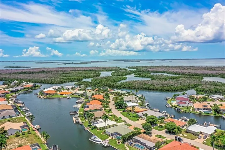 14871 Canaan Dr, Fort Myers, Florida 33908