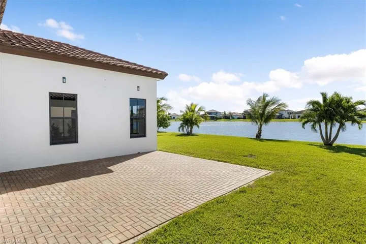 5138  Genoa  ST, Ave Maria, FL 34142
