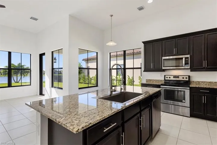 5138  Genoa  ST, Ave Maria, FL 34142