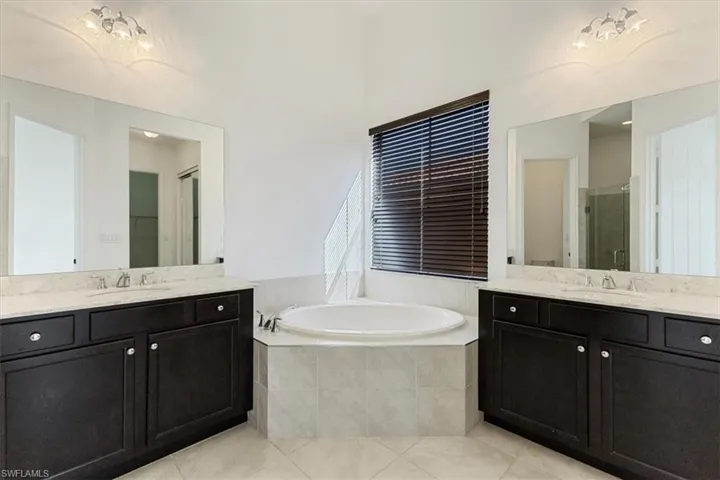 5138  Genoa  ST, Ave Maria, FL 34142