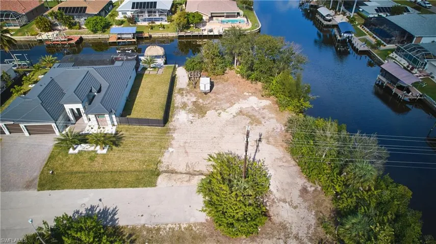 Waterfront property with direct canal access