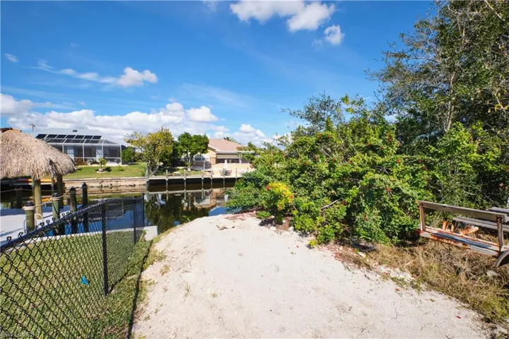 201 Sw 40th St, Cape Coral, Florida 33914