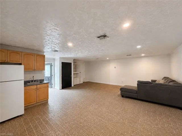In-law Suite/Home Office/Man CaveAI enhanced
