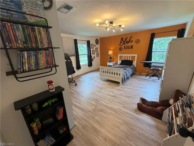 Bedroom #1