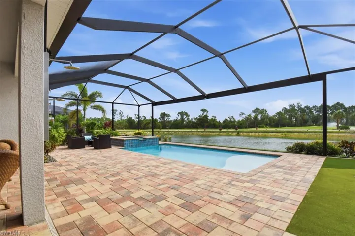 3653 Avenida Del Vera, North Fort Myers, Florida 33917