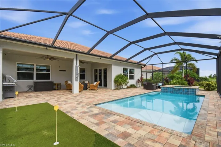 3653 Avenida Del Vera, North Fort Myers, Florida 33917